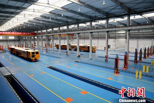 圖為檢修車間?！堖h 攝